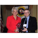 37 Jim Whitehead ACSM Presents Award to Judith Young AAPHERD.JPG